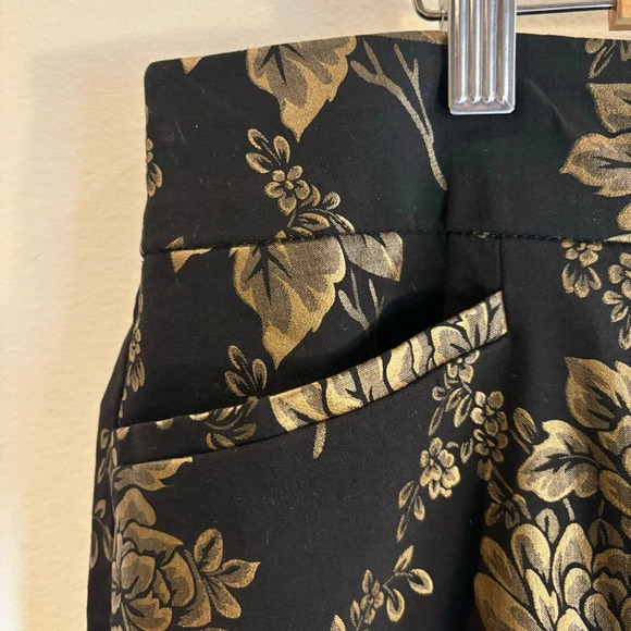 CHICO’S Sz 3R Pull On Pants Brigitte Brocade Floral Sheen Tapered Ankle NEW - Picture 3 of 12